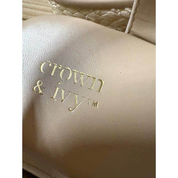 Crown & Ivy Laurey White Canvas Wedge Sandals – Size 8 - Picture 6 of 7